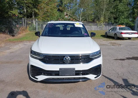 2023 Volkswagen Tiguan 2.0T Se R-Line Black из США, поврежденный, VIN 3VV8B7AX6PM108990